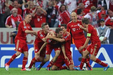 Borussia dortmund funny moments part 1. Bayern Mnichov vs. Borussia Dortmund #football #bayern # ...