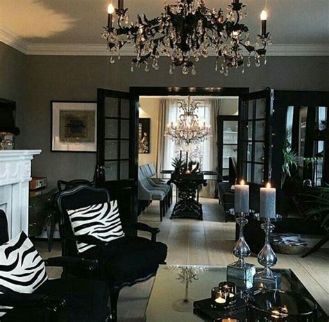 Pin By Elizabeth Gonzales On My Style Black Living Room Decor Living