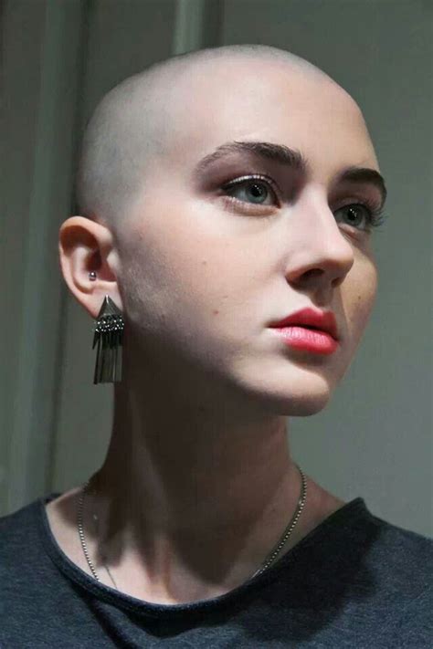 Pin By Tara Lloyd Hogue On Baldboldbeautiful Bald Women Woman Shaving Really Short Haircuts