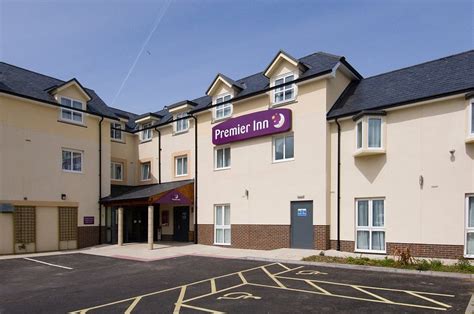 This newquay inn is 4 km from the city centre and adjacent to cornwall pearl. PREMIER INN NEWQUAY (QUINTRELL DOWNS) HOTEL - Updated 2021 ...