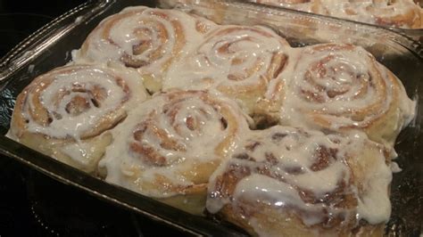 Ooey Gooey Cinnamon Rolls