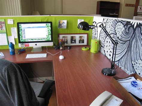 Why It Is Important To Personalize Your Workspace Pei