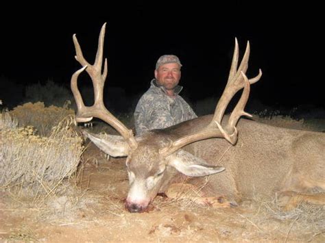 A3 Trophy Hunts Lets Go Kill A Huge Deer 2014 A3 Trophy Hunts