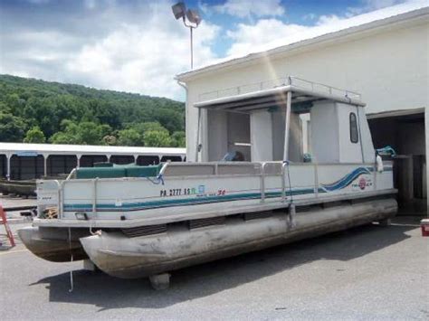 1996 Sun Tracker Party Barge 30 Signature Series Boats Yachts For Sale