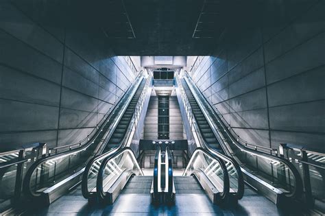 Escalator Subway Underground Wallpapers Hd Desktop And Mobile
