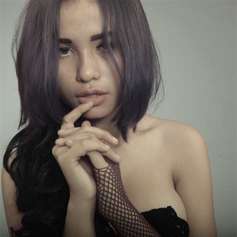 Cantik Seksi Special Koleksi Foto Hot Amelia Intan Igo Seksi Di Instagram