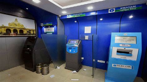 Rbi Extends Timelines For Banks To Use Lockable Cassettes In Atms By