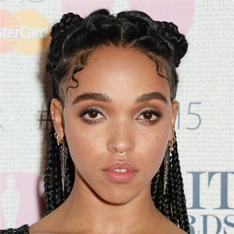 It reduces itchy dry scalp, reduces dandruff, reduces frizzy hair. 12 Inspirational Ways to Style Your Baby Hairs | Allure