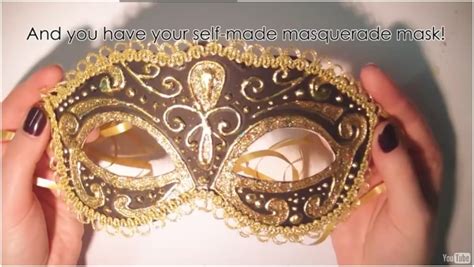 We found this tutorial for a pleated face mask from the website japanese creations. Top 10 DIY Mardi Gras Carnival Face Masks - Top Inspired