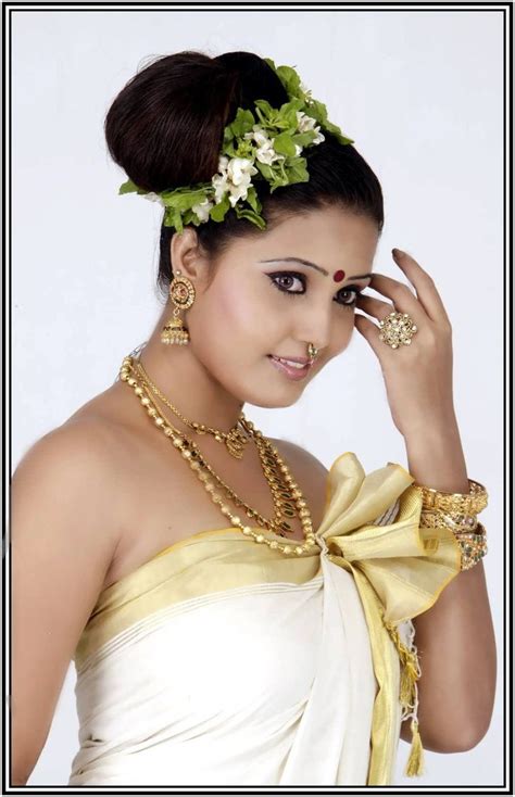 135 Best Traditional Dresses Images On Pinterest Traditional Dresses Kerala And Wedding Sarees