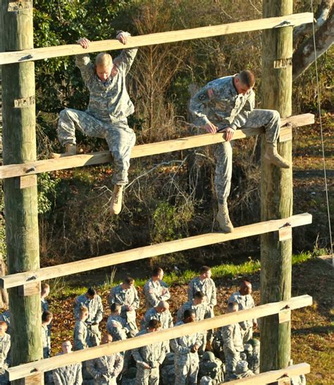 Air Assault Day One Obstacle Course Article The United States Army