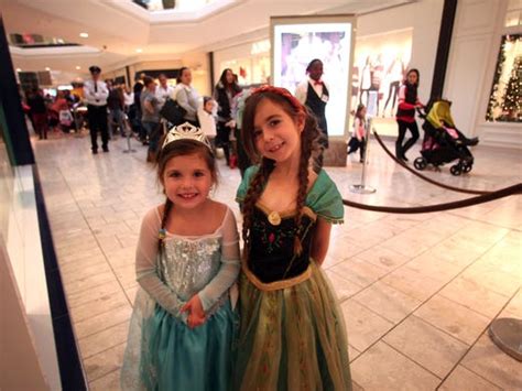 Frozen Ice Palace Opens At Short Hills Mall