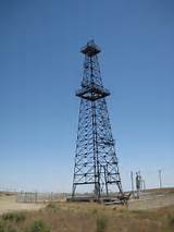 Pictures of Oil Derrick