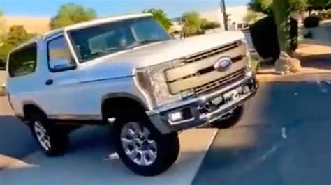 Whoever Built This 1979 Ford Bronco And Super Duty Mashup Shouldve