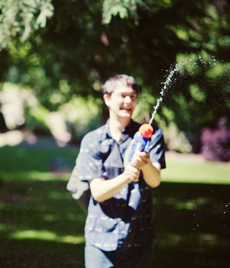 Water Gun Fight In Laurelhurst Park Portland Wedding Photographer