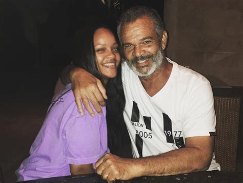 rihanna s rare photo with mom and dad together