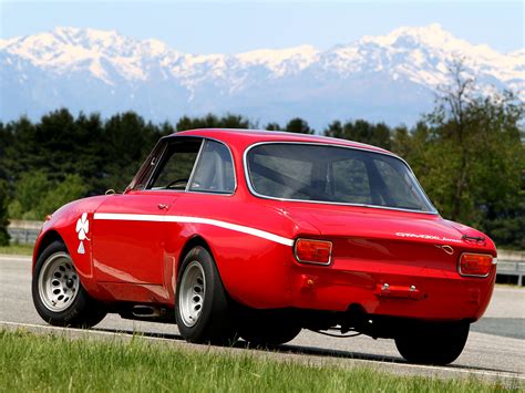 Photos Of Alfa Romeo Gta 1300 Junior Corsa 105 19681972 2048x1536