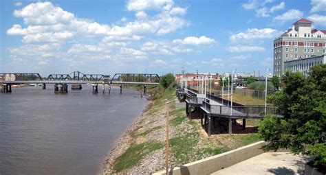 Monroe La Ouachita Riverwalk Monroe Downtown Photo Picture Image