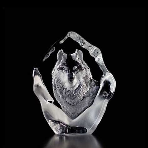 Wolf Crystal Sculpture 33547 Mats Jonasson Maleras