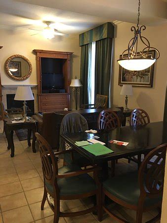 Check spelling or type a new query. 3 bedroom presidential unit in tower 3, room 1585 ...