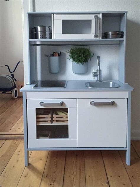 Ver más ideas sobre taburete de ikea, taburete, ikea. 15 hacks de IKEA DUKTIG para los peques cocinitas | Cocina ...