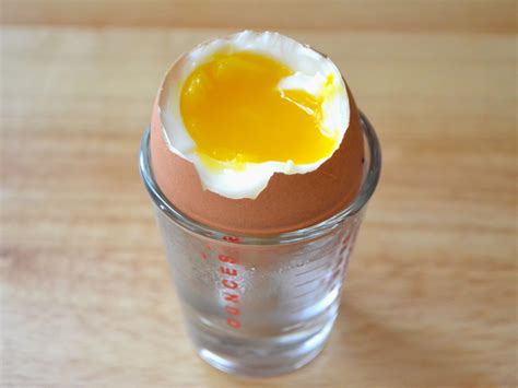 How To Make Soft Boiled Eggs Genius Kitchen