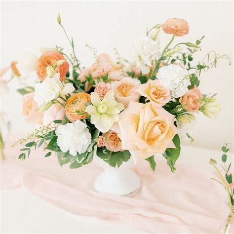 Peaches And Cream Centerpiece Kit Diy Wedding Flower Moxie