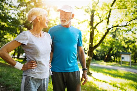 Active Retirees The Best Hobbies For Seniors Solivita Living