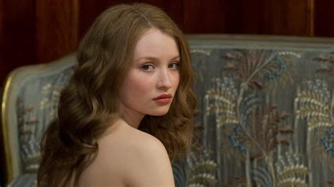 Best Emily Browning Movies Sparkviews Emily Browning Emily