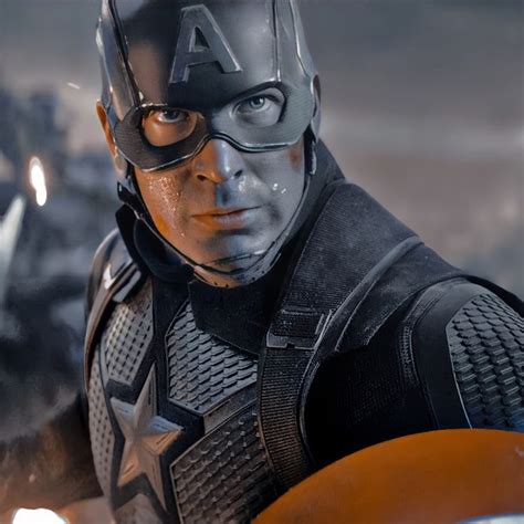 𝘾𝙖𝙥𝙩𝙖𝙞𝙣 𝘼𝙢𝙚𝙧𝙞𝙘𝙖 Steve Rogers Marvel Capitão America