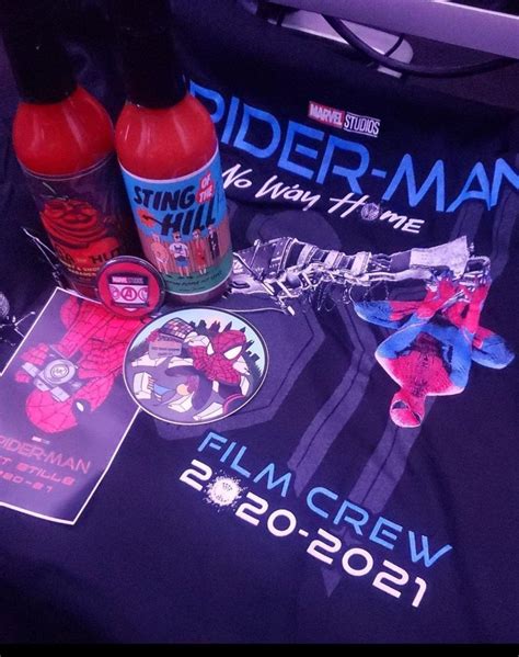 Spider-Man: No Way Home crew gets shirt featuring the Andrew Garfield