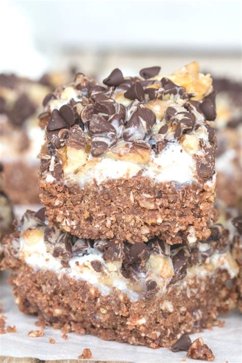 Flour, cake yeast, sugar, large egg, salt, candies, vanilla essence and 1 more. These Rocky Road Cookie Bars are rich and filled with nuts ...