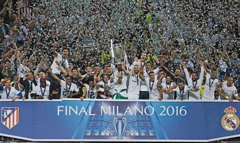 בנוסף לתואר, הקבוצה זכתה בשני קופה איטליה (2007, 2008), בשני סופר קופה איטלקיים (2002, 2008), היתה סגנית האלופה 6 פעמים והגיע לגמר הגביע 4 פעמים, כמו גם לרבע גמר ליגת האלופות. Zayn Blog: ליגת האלופות 2016