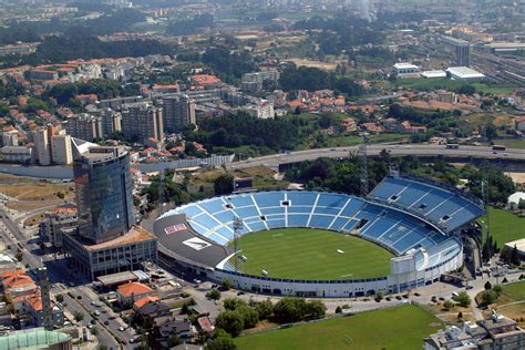 porto futebol stadium in the 1990s antas area gas station in extreme lower left is scene of the