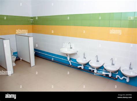Kinderhygiene In Einer Vorschuleinrichtung Toilette Im Kindergarten Toilette Im Kindergarten