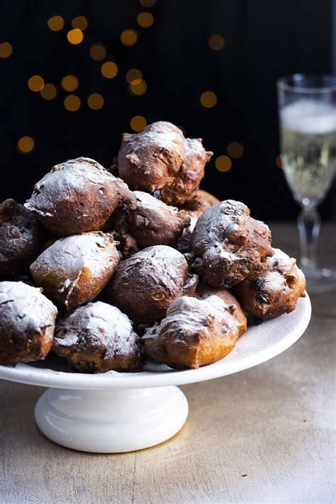 They're only available around the holidays season or at fairs. Oliebollen - foodies