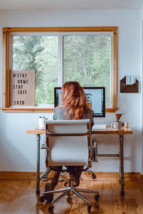 Flexibility Paradox: Scientists Uncover Hidden Threat of Working From Home
