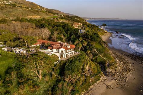 A Remarkable Malibu Seaside Estate Hits The Market The Epoch Times