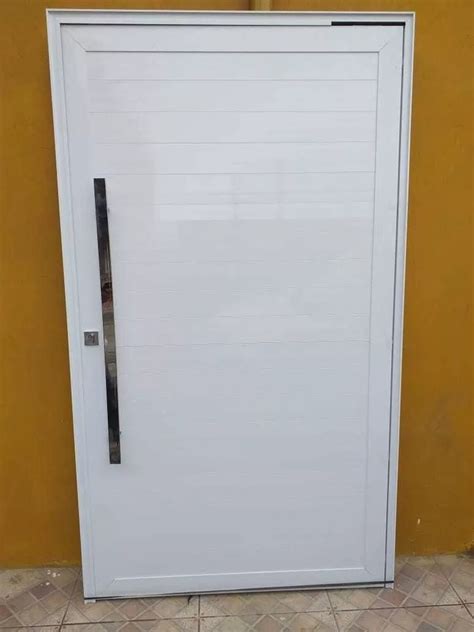 Porta De Alumínio Branco Lisa 210x100 Pivotante Parcelamento sem juros