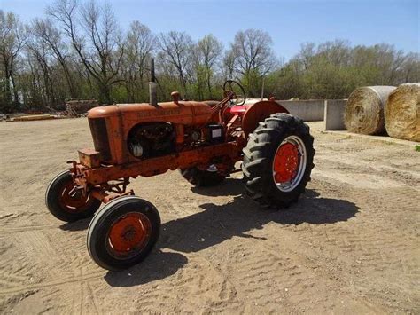 Allis Chalmers Wd 45 Tractor Elsenpeter Auctions And Real Estate Inc