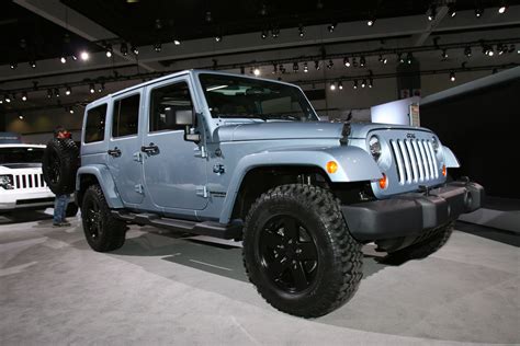 For 2021, jeep wrangler colors include two new hues called hydro blue and snazzberry. 2012 Wrangler Arctic Edition | Jeeps | Pinterest | Cars ...