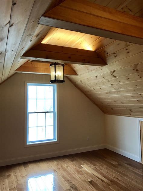 137 Modern Farmhouse Cabin With Upstairs Loft Farmhouse Room Attic