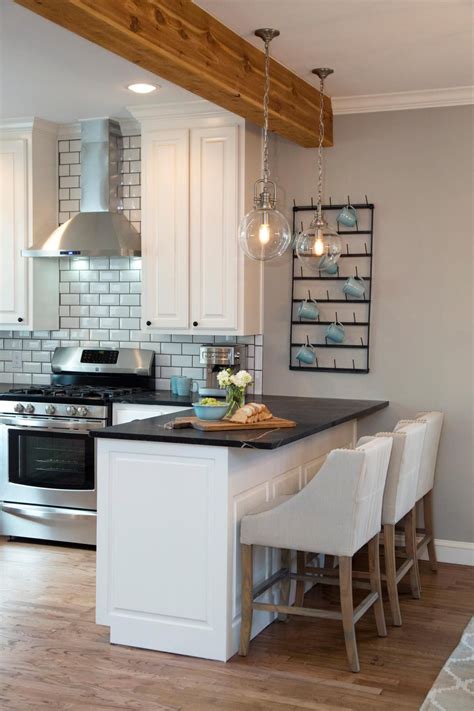 In my mind, the other side is officially part of. Fixer Upper hosts Chip and Joanna Gaines installed a ...