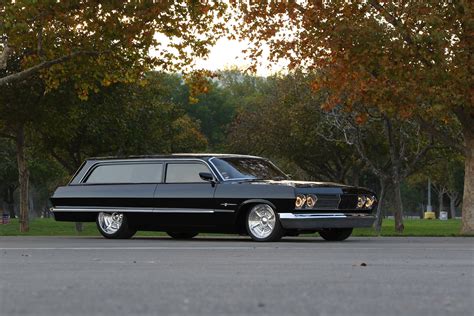 Impressive 1963 Chevrolet Impala Wagon Wins Custom Of The Year By