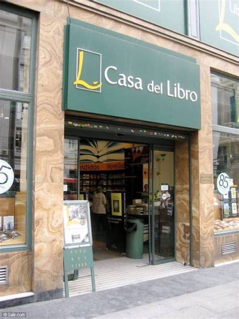 Librería de siempre que va adaptándose magníficamente a los tiempos. casa del libro. Apertura de Casa del Libro en Málaga