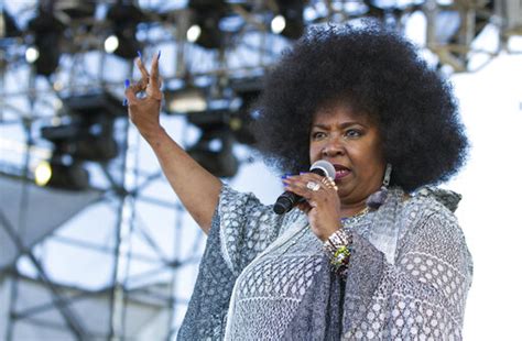 betty wright dies influential singer for clean up woman was 66