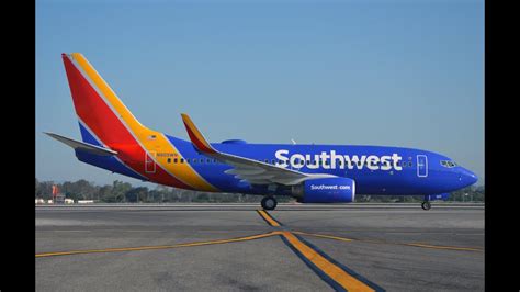 Southwest Airlines New Livery Boeing 737 7h4 N905wn At Lax Youtube