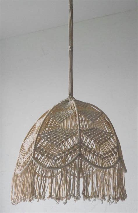 Trova una vasta selezione di abat jour vintage a lampade, lampadari e applique d'antiquariato a prezzi vantaggiosi su ebay. Abat Jour vintage macrame | Abat jour, Macramé, Etsy