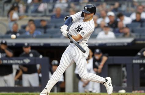 Yankees Joey Gallo Delivers Signature Moment With Go Ahead Short Porch HR