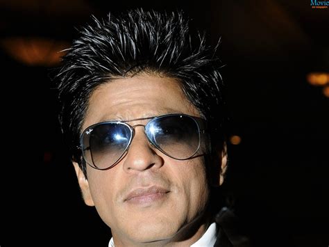 This was shah rukh's debut film. Happy New Year Shah Rukh Khan Movie | Movie HD Wallpapers